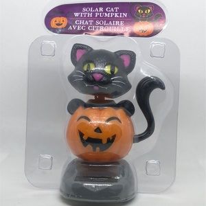 🐈‍⬛ 🎃Solar Cat with Pumpkin Halloween 🐈‍⬛🎃 NWT Halloween Decor 🐈‍⬛🎃 4”